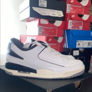 Jordan White and Black Sneakers Classic Design